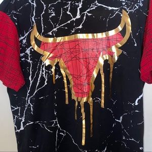 Incredible Bulls tee